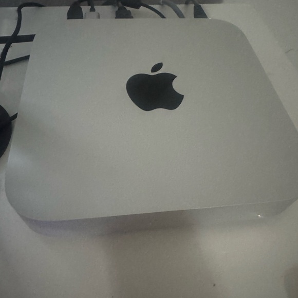 Apple Silver Device